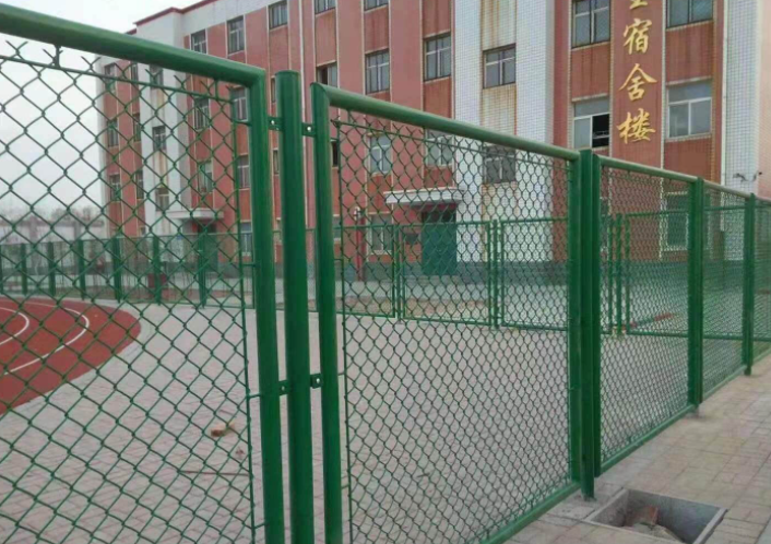 學校安裝護欄網有哪些好處 學校安裝護欄網有哪些好處