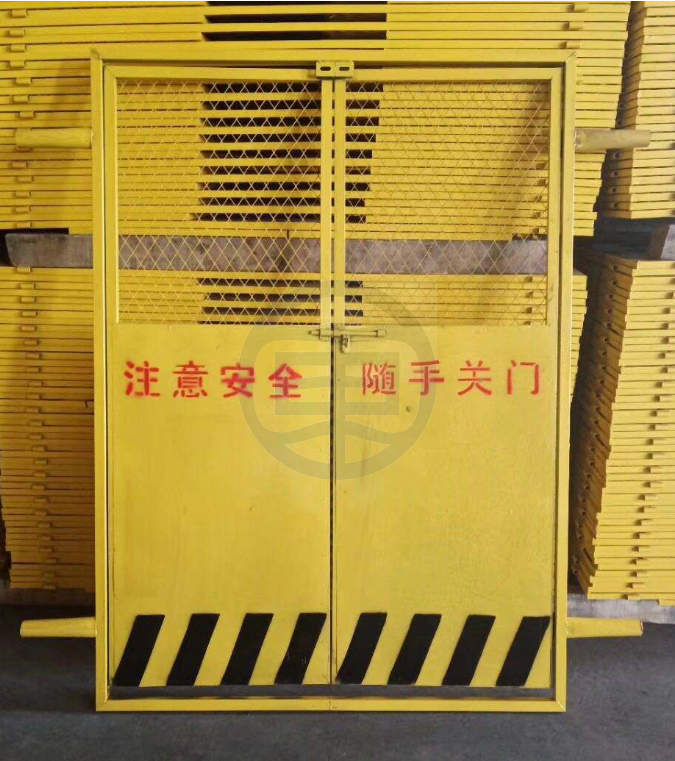 電梯防護(hù)門 電梯防護(hù)門