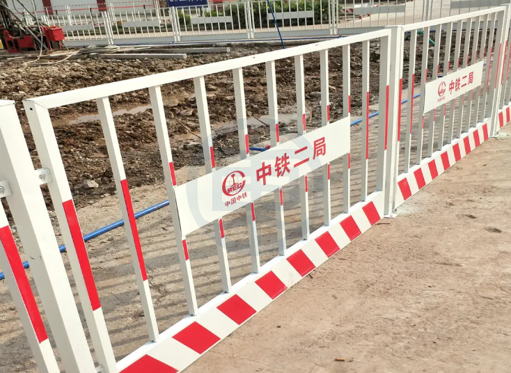 基坑防護(hù)欄桿 基坑防護(hù)欄桿